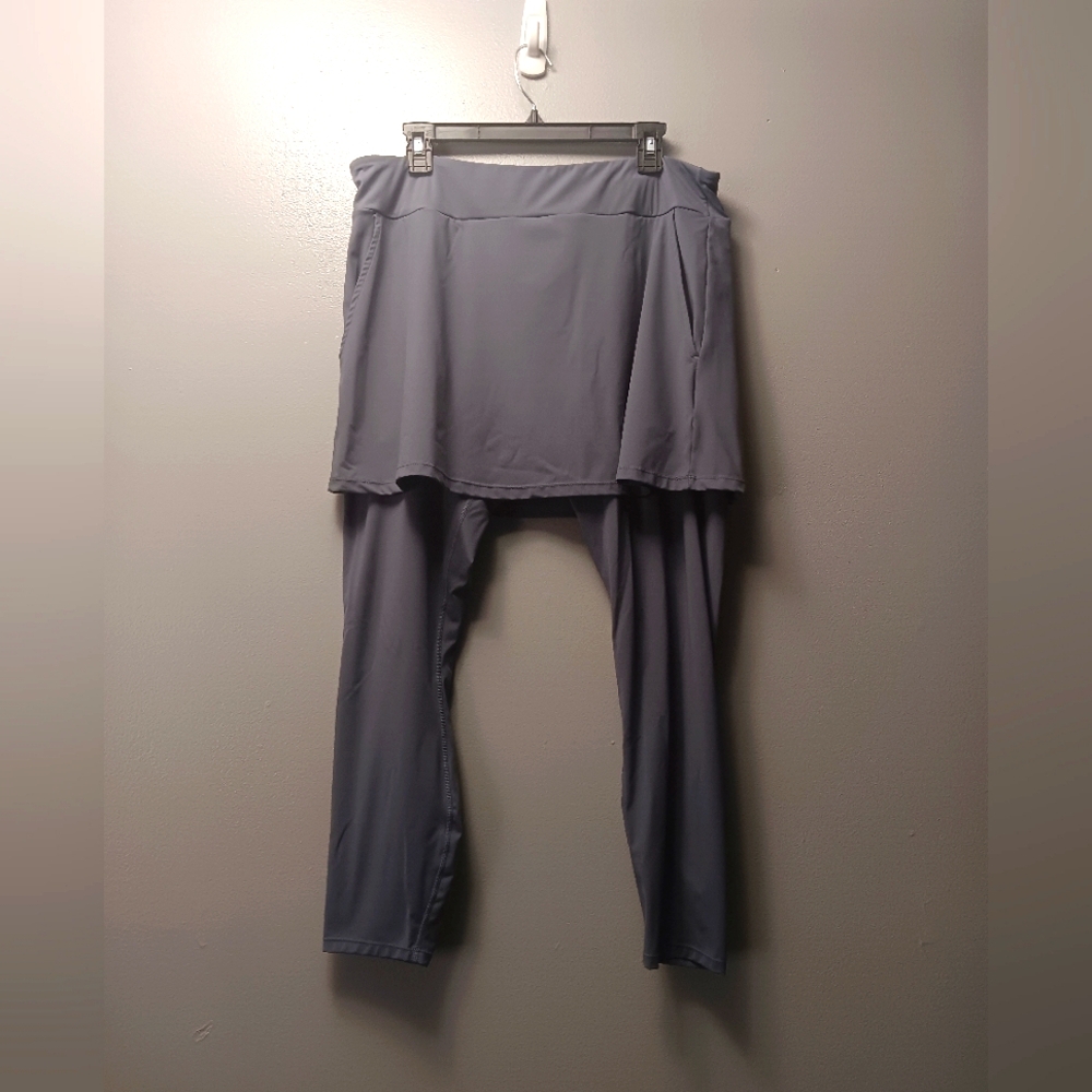 Renwick Skirted Leggings